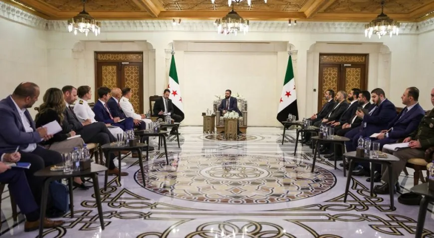 تصريحات متباينة حول لقاء قائد القيادة المركزية الأميركية ومسؤولي الحكومة الانتقالية