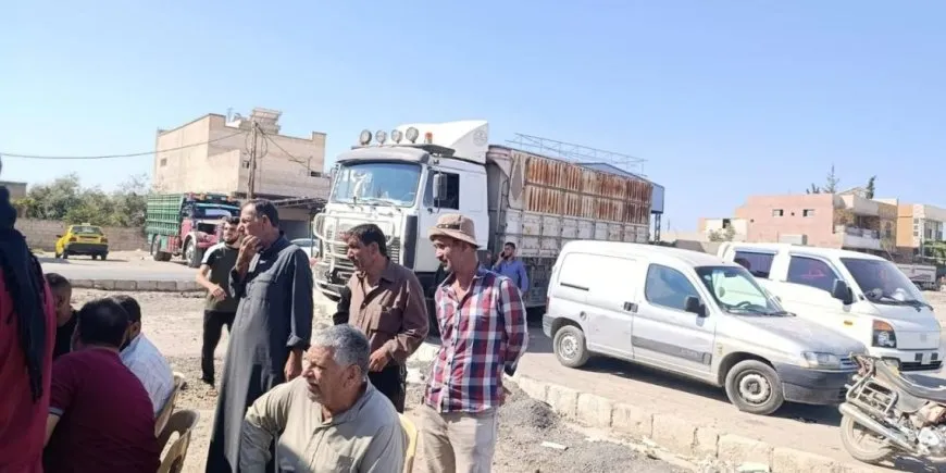احتجاجات لسائقي الشاحنات في حماة وحمص
