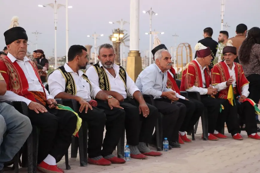 انطلاق مهرجان الشهيدة روناهي للدبكات الشعبية: إظهار لثقافة الشعوب