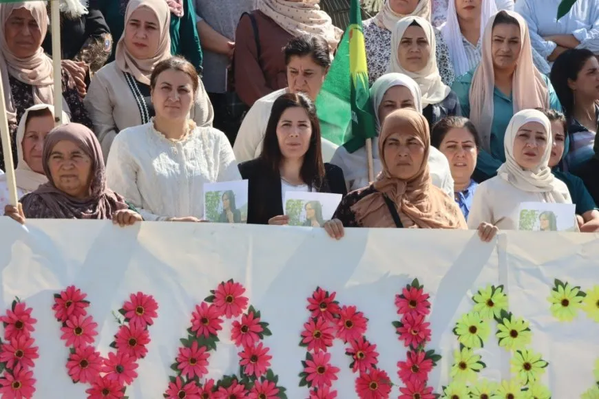"مسيرة جينا أميني ستبقى منارة للحرية ضد العبودية"