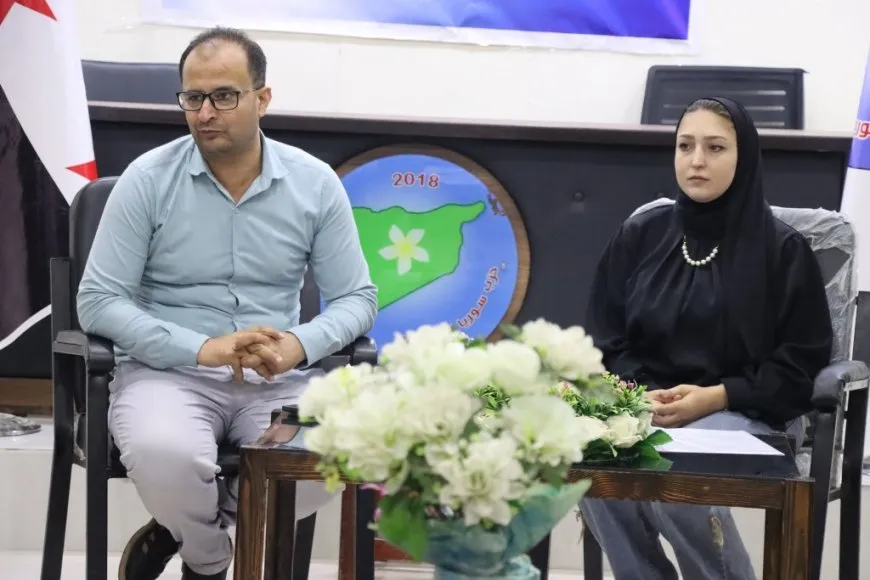 جلسة حوارية في الطبقة تؤكد ضرورة مشاركة جميع المكونات في صياغة مستقبل سوريا