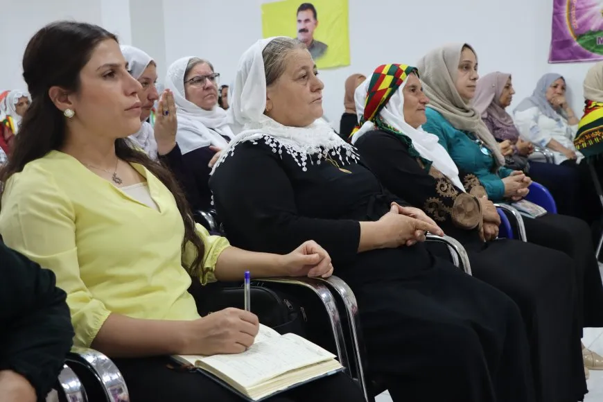 مجلس المرأة لعوائل الشهداء يعقد اجتماعاً تمهيداً للكونفرانس العام