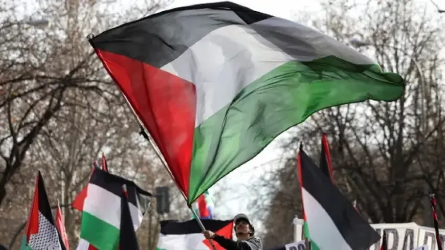 أستراليا وكندا وبريطانيا تعلن الاعتراف بدولة فلسطين