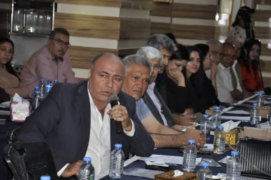 ندوة حوارية في كوباني تدعو لإشراك المرأة في الدستور السوري