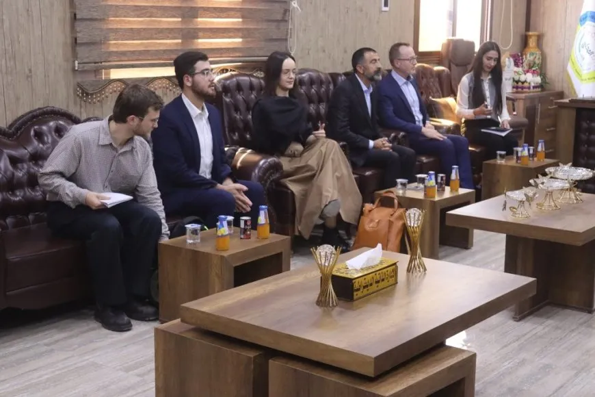وفد أسترالي يزور تجمّع نساء زنوبيا والإدارة الذاتية في شمال وشرق سوريا
