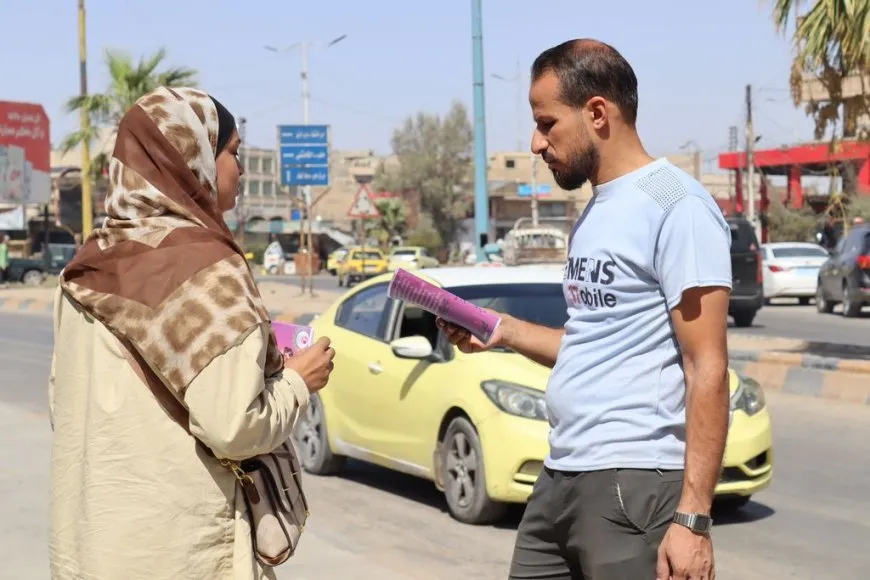 اتحادا المرأة والشابة الأرمنية يوزعان منشورات توعوية بمخاطر تزويج القاصرات