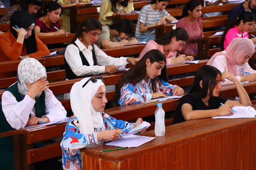 2320 طالباً وطالبة يتقدمون لامتحان القبول الجامعي