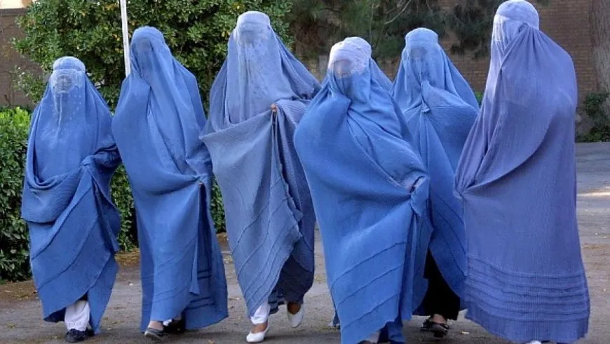طالبان تفرض قيود على خياطة ملابس النساء