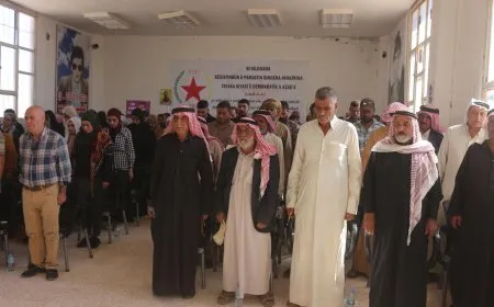 انعقاد الكونفرانس الأول لكومينات الهول ودعوة لترسيخ النظام الديمقراطي