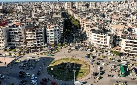 الحكومة الانتقالية تفصل عشرات الموظفين في بلدية اللاذقية