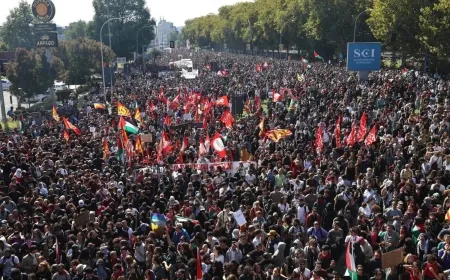 مظاهرات حاشدة في أوروبا لدعم الفلسطينيين والإفراج عن ناشطي أسطول الصمود