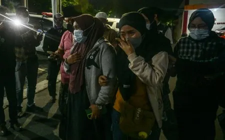 ارتفاع حصيلة قتلى انهيار مدرسة في إندونيسيا إلى 54 شخصاً