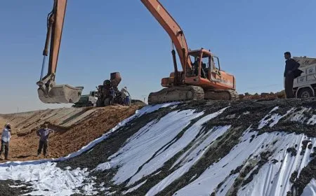 تنفيذ المرحلة الثانية من مشروع صيانة قناة ري الخابور في مقاطعة دير الزور