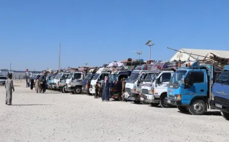 القافلة الثالثة للعودة الطوعية من مخيم المحمودلي تتجه نحو الداخل السوري