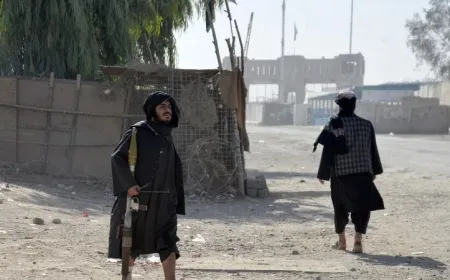 باكستان وأفغانستان تتفقان على تمديد وقف إطلاق النار