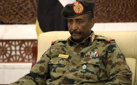 البرهان يقرّ بـ"انسحاب" الجيش السوداني من الفاشر