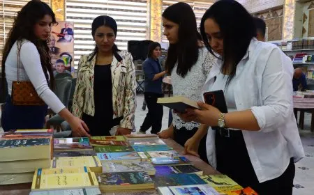 كتبٌ تحظى باهتمام واسع في معرض الشهيد هركول