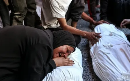 مقتل 50 شخصاً في غزة وإسرائيل تستهدف قادة حماس