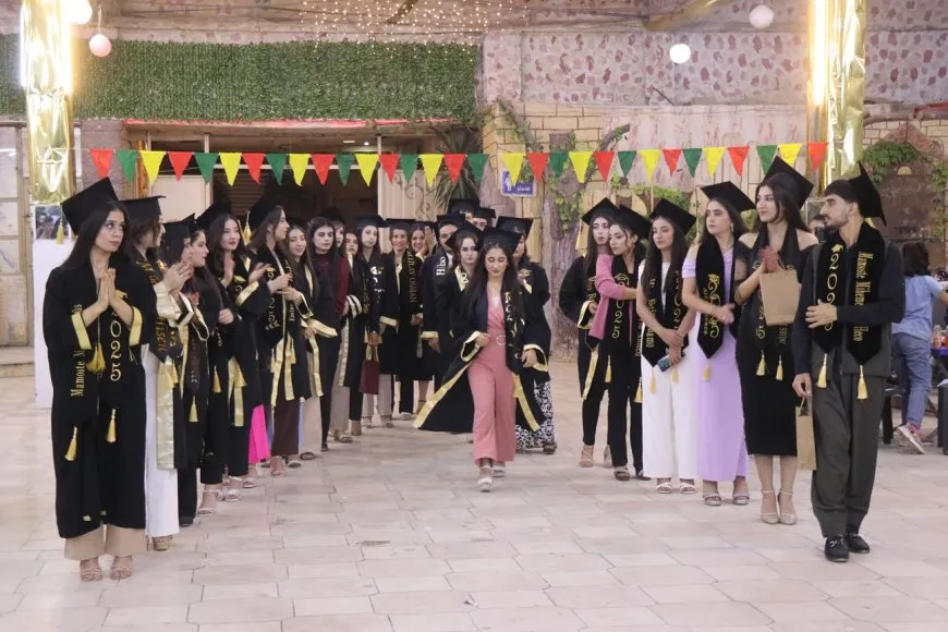 تخرّج الدفعة الأولى في معهد إعداد المعلمين بحلب