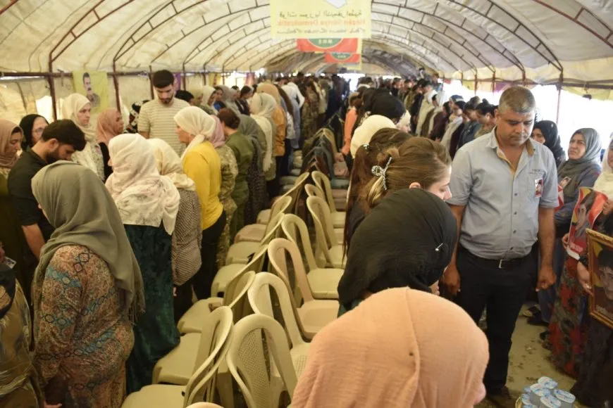 مراسم غيابية لمقاتل في قوات الدفاع الشعبي في الحسكة