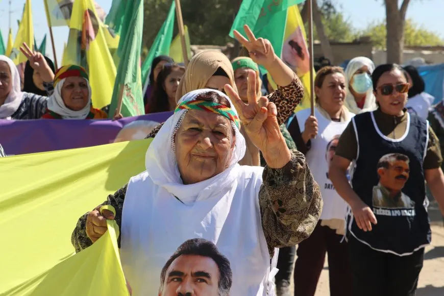 مسيرة نسائية حاشدة للمطالبة بالحرية الجسدية للقائد عبد الله أوجلان
