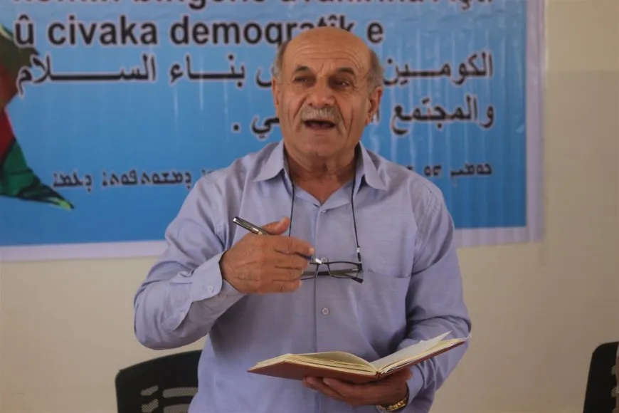 انعقاد الكونفرانس الأول لكومينات الهول ودعوة لترسيخ النظام الديمقراطي