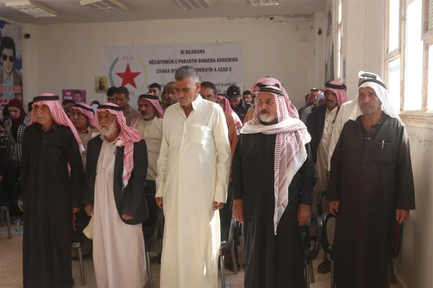 انعقاد الكونفرانس الأول لكومينات الهول ودعوة لترسيخ النظام الديمقراطي