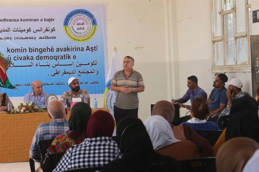 انعقاد الكونفرانس الأول لكومينات الهول ودعوة لترسيخ النظام الديمقراطي