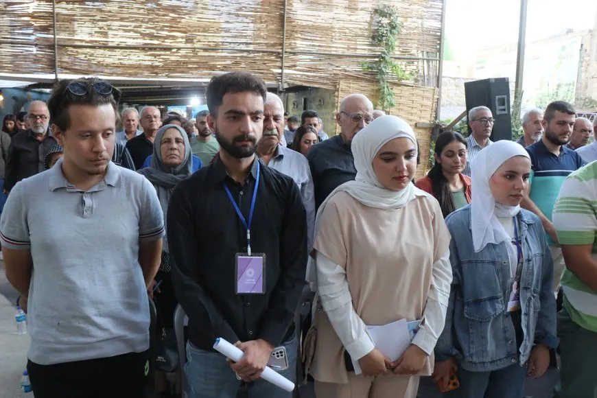 التأكيد على خيار العيش المشترك في بناء الديمقراطية خلال جلسة حوارية في حلب