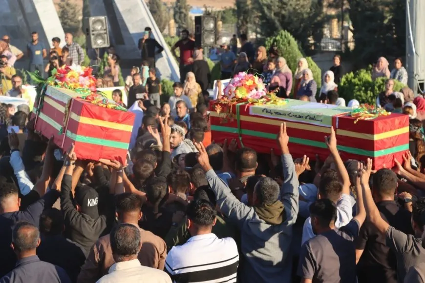 تشييع جثماني شهيدين واستذكار شهيد في مزار الشهيدة دجلة في كوباني