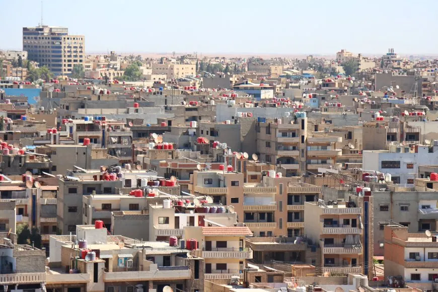 طفرة عمرانية في قامشلو تخلو من الجمالية وتهدد البنية التحتية