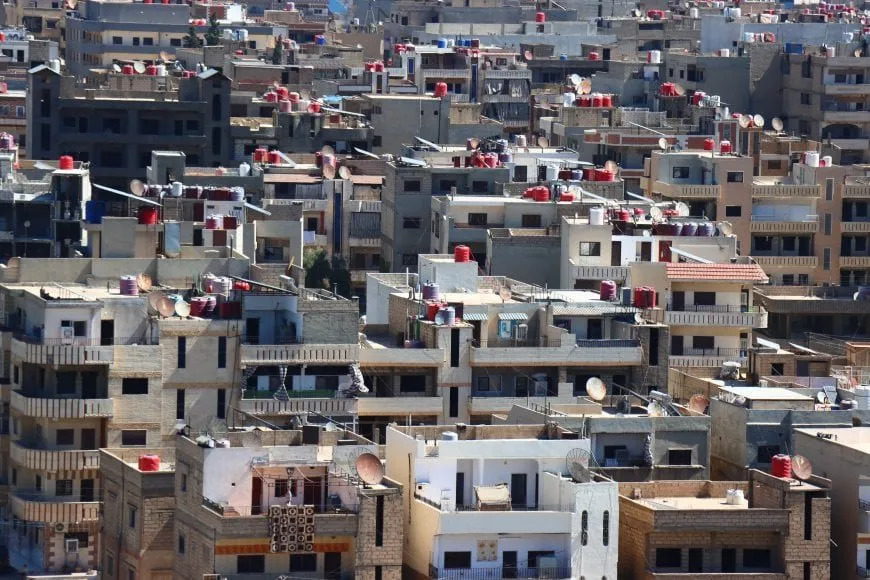 طفرة عمرانية في قامشلو تخلو من الجمالية وتهدد البنية التحتية