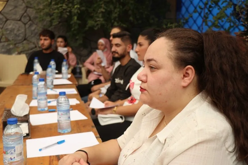 ندوة حوارية في حلب تناقش مسؤوليات الشبيبة تجاه الوطن والهوية 