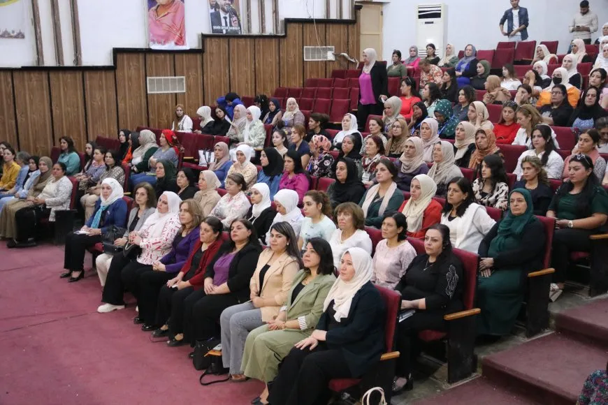 منتدى حواري نسائي يناقش نداء السلام ورؤية القائد لحلّ قضية الشرق الأوسط