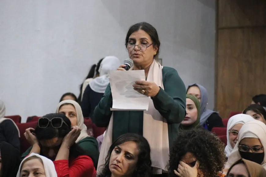 منتدى حواري نسائي يناقش نداء السلام ورؤية القائد لحلّ قضية الشرق الأوسط