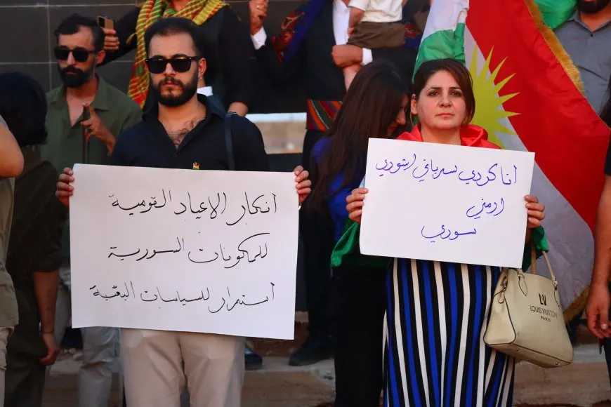 أهالي قامشلو يوقدون شعلة نوروز رفضاً لتجاهل الحكومة الانتقالية الأعياد القومية والدينية