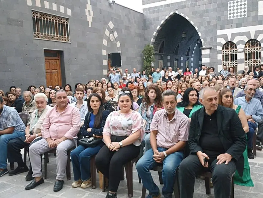 حفل غنائي موسيقي في حمص يعكس غنى سوريا الثقافي ضد محاولات التهميش