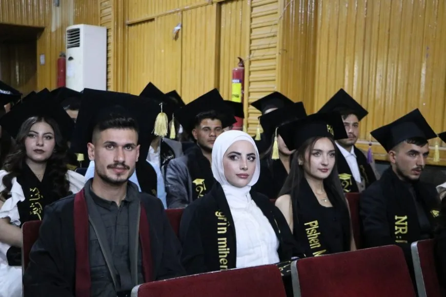 تخريج دفعة جديدة من طلاب المعهد الصحي في شمال وشرق سوريا