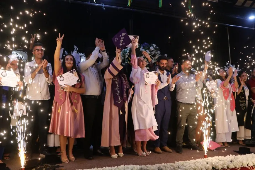 تخريج دفعة جديدة من طلاب المعهد الصحي في شمال وشرق سوريا