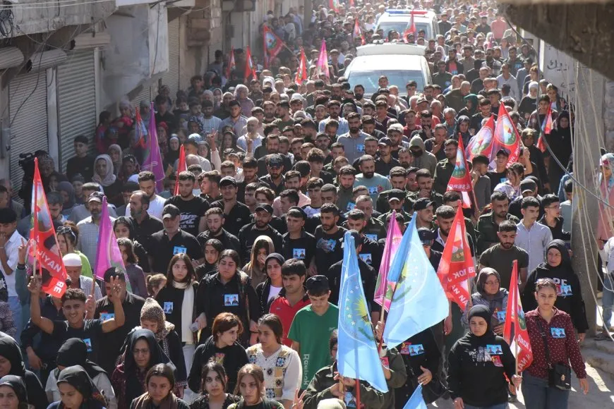 تشييع جثماني شهيدين وكشف سجلّ آخر في حلب