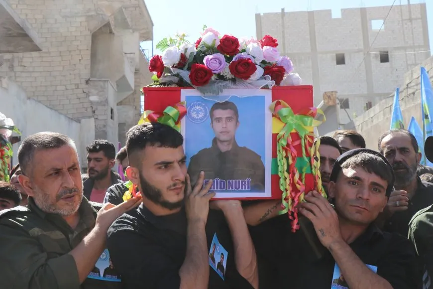 تشييع جثماني شهيدين وكشف سجلّ آخر في حلب