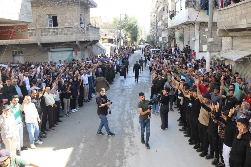 تشييع جثماني شهيدين وكشف سجلّ آخر في حلب