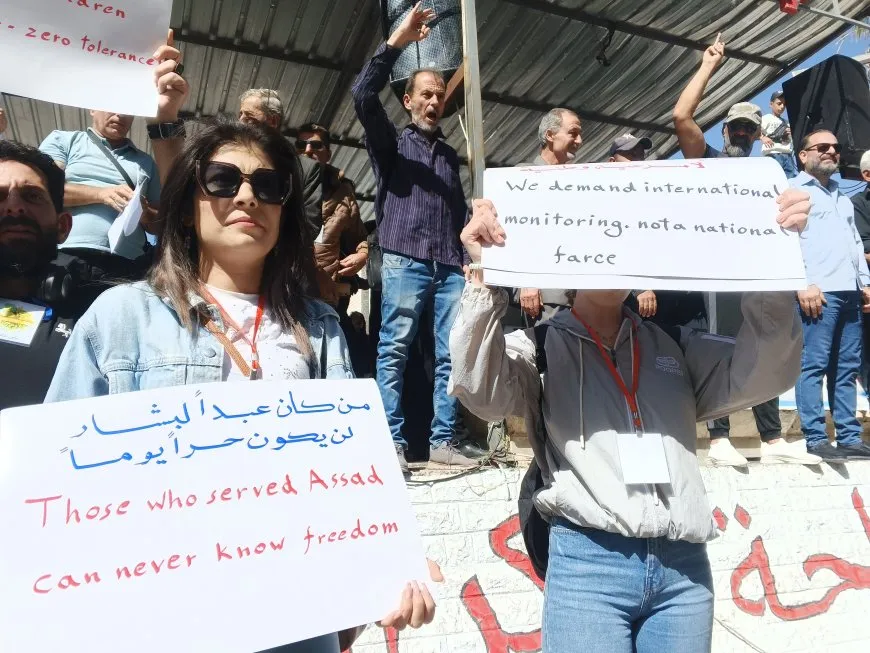 فعاليات تضامنية في السويداء مع شمال وشرق سوريا ومطالبة بحق تقرير المصير 