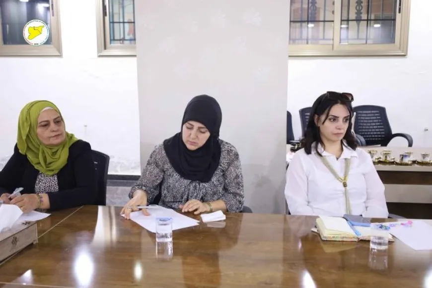 منسقية المرأة للأحزاب السياسية تبحث اللامركزية ودور النساء في مستقبل سوريا