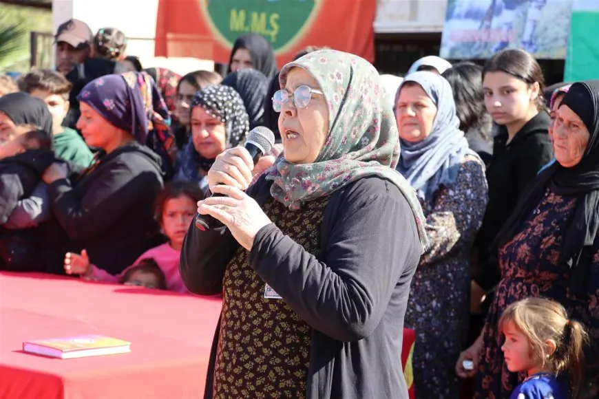 جثمان مقاتل في قوات الحماية الذاتية يوارى الثرى بديرك