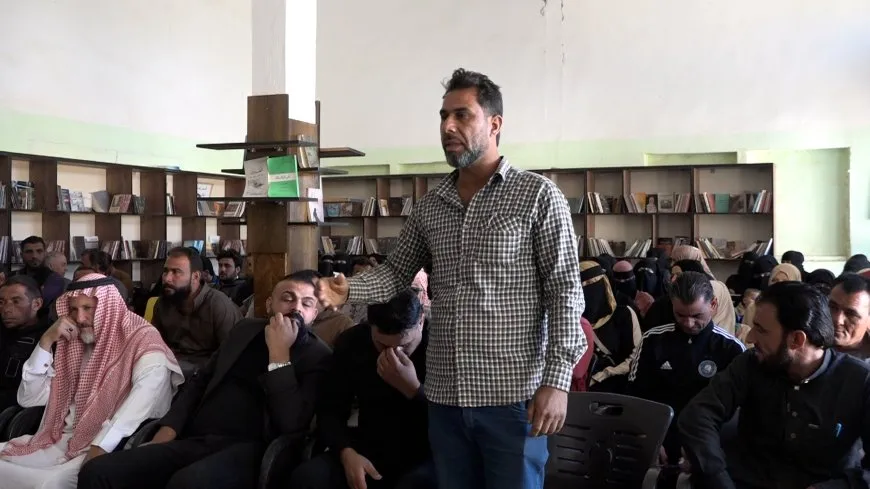 قسد تجتمع مع عوائل الشهداء والأهالي في دير الزور