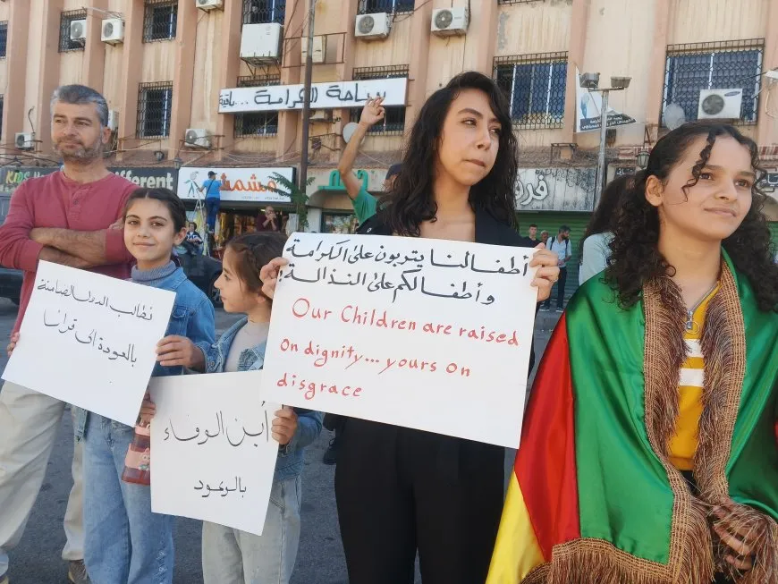 "السويداء لأهلها".. مظاهرات للمطالبة باستعادة القرى وحقوق المختطفين