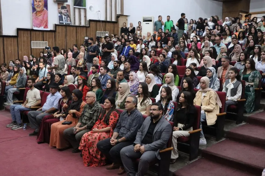 تكريم 213 طالباً وطالبة من المتفوقين في قامشلو