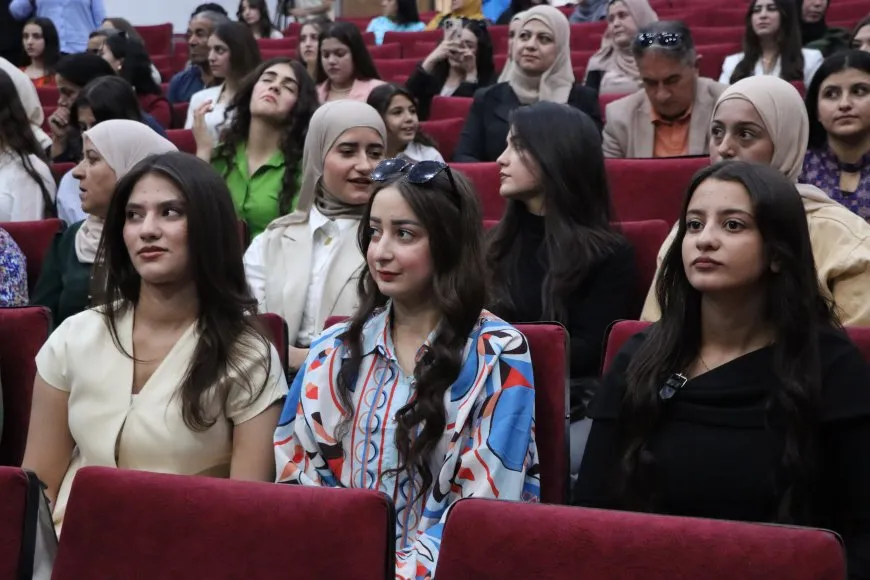 تكريم 213 طالباً وطالبة من المتفوقين في قامشلو