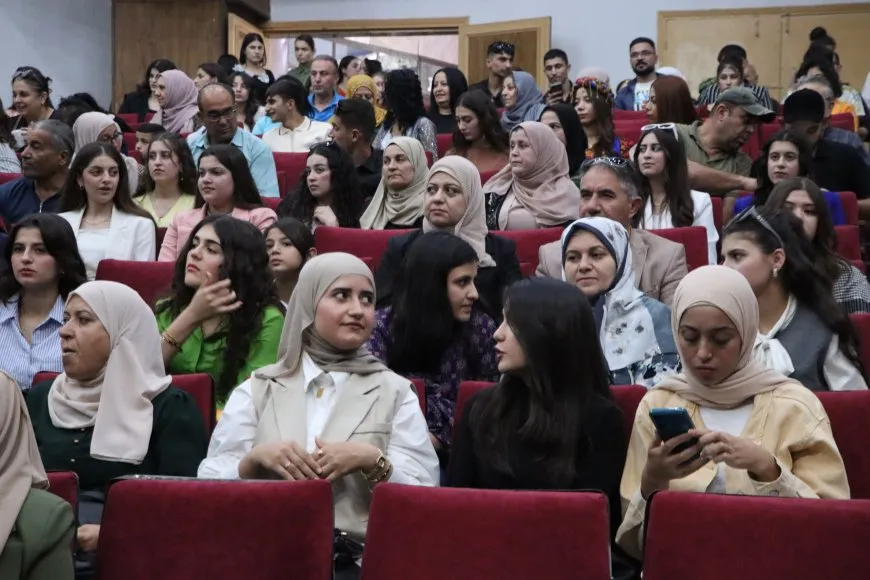 تكريم 213 طالباً وطالبة من المتفوقين في قامشلو